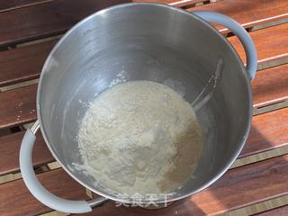面包控不可错过的一款小面包，香味十足巨好吃！的做法步骤：2