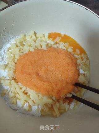 胡萝卜土豆饼的做法步骤：4