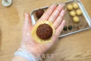 薄皮大馅的凤梨月饼的做法步骤：6