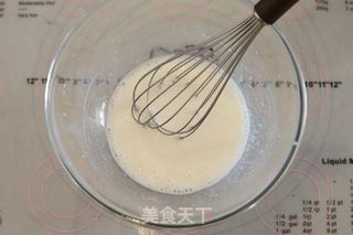 红丝绒旋风蛋糕卷~（法帅蒸烤箱做法）的做法步骤：1