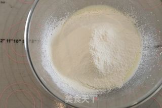 红丝绒旋风蛋糕卷~（法帅蒸烤箱做法）的做法步骤：2