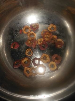 山楂消食汤的做法步骤：1