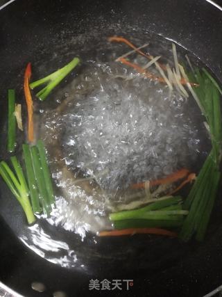 色香味俱全的白灼花螺的做法步骤：2