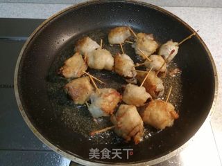 带鱼二吃，连鱼肉鱼骨都不放过～龙珠带鱼卷的做法步骤：5