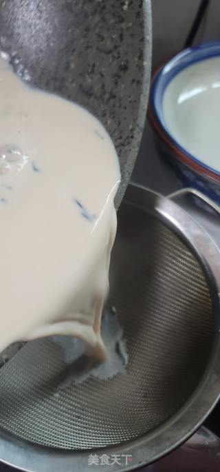 自制奶茶的做法步骤：6