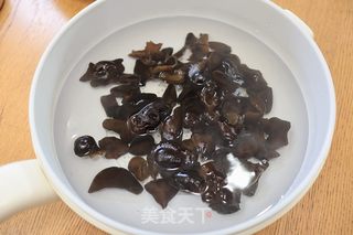 凉拌鸡翅的做法步骤：3