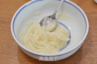 山药芝麻小饼的做法步骤：4