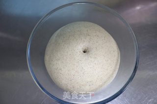 波兰种黑全麦吐司的做法步骤：6