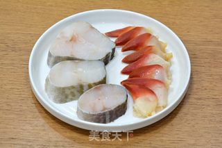 凉拌麻辣真鳕北极贝的做法步骤：1
