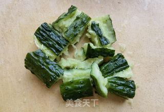 胡萝卜黄瓜拌海参的做法步骤：5