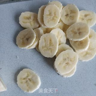 香蕉吐司片的做法步骤：5