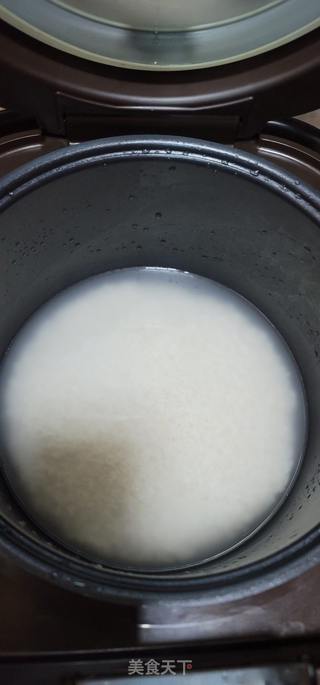 腊肠芋头焖饭的做法步骤：8