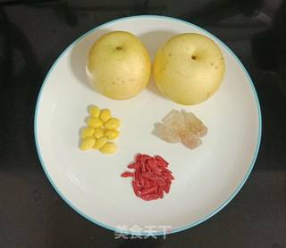 白果枸杞雪梨汁的做法步骤：1