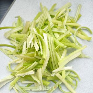 玉带鸽肉的做法步骤：4