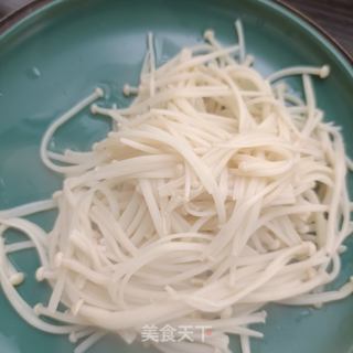 鹿心拌金针菇面条菜的做法步骤：3