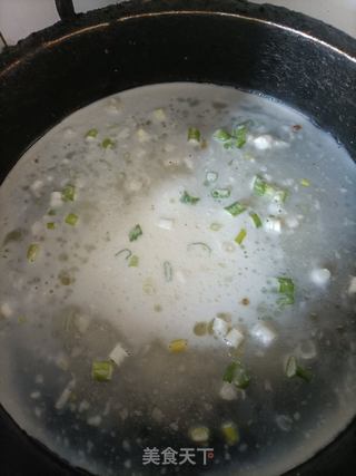 不用揉面的鸡蛋葱花饼的做法步骤：7