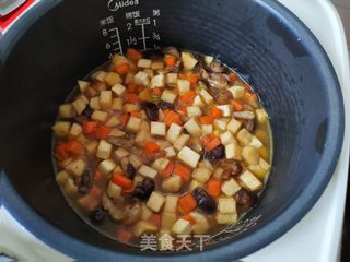 咸肉香芋焖饭的做法步骤：7