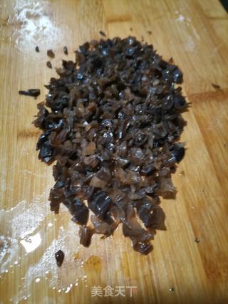 冬笋木耳饺子的做法步骤：3