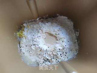 土豆泥面包的做法步骤：3