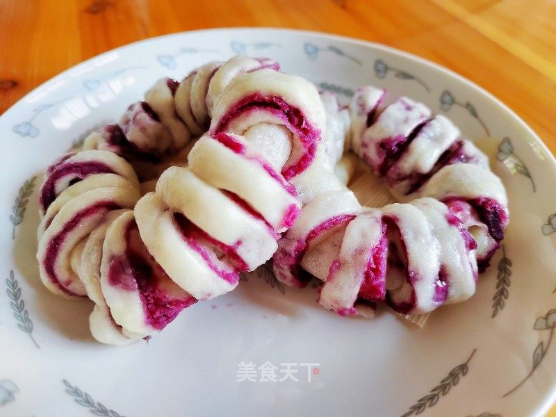 奶香紫薯花卷