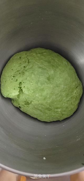 蔓越莓艾草馒头的做法步骤：6