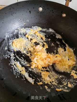 鸡蛋炒河粉的做法步骤：3