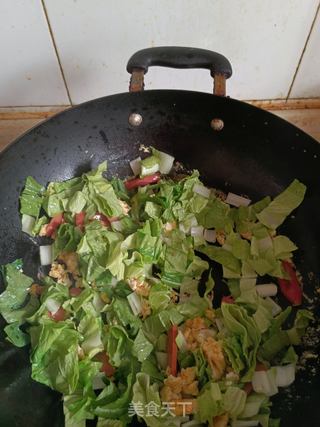 鸡蛋炒河粉的做法步骤：4