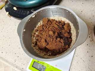 芝麻花生红糖馅料的做法步骤：4