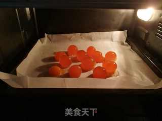枣泥豆沙蛋黄酥的做法步骤：9