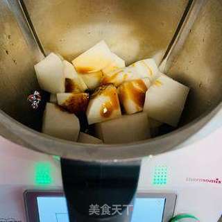 红烧萝卜的做法步骤：2