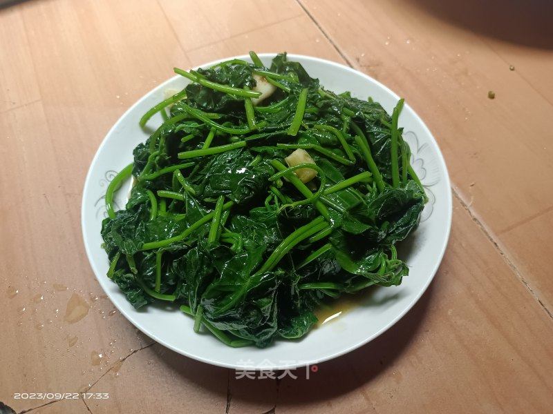 蒜蓉炒薯叶的做法