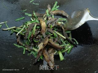 干锅泥鳅的做法步骤：5