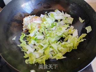煎蛋白菜烧豆腐的做法步骤：4