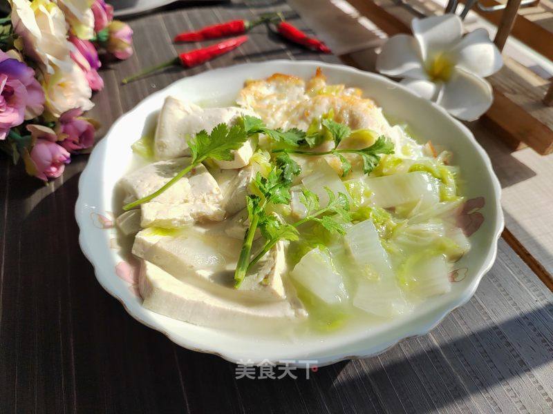煎蛋白菜烧豆腐的做法