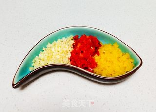 苏子叶卷肘子的做法步骤：5