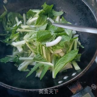 青菜炸肉炖粉条的做法步骤：7
