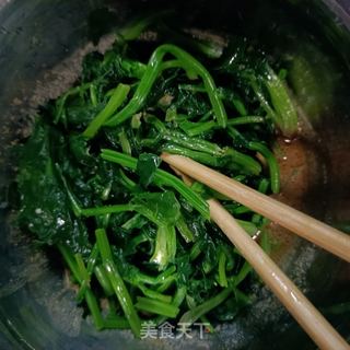 煮肉丝拌菠菜的做法步骤：15