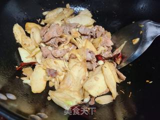 茭白炒肉片的做法步骤：6