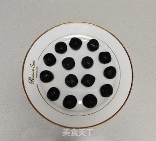 自制黑芝麻馅汤圆的做法步骤：1