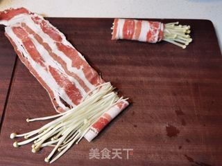 香烤肥牛金针菇的做法步骤：2