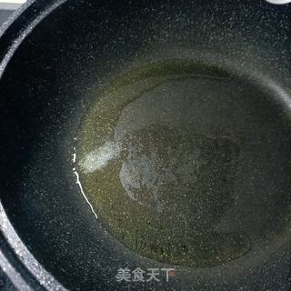 海参花炒韭菜的做法步骤：4