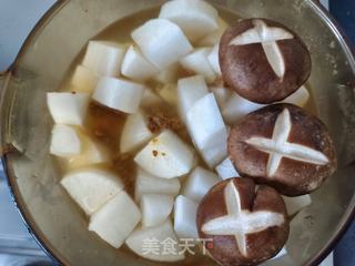 鳕鱼萝卜白菜暖锅的做法步骤：8