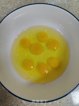 电饭锅蛋糕的做法步骤：2