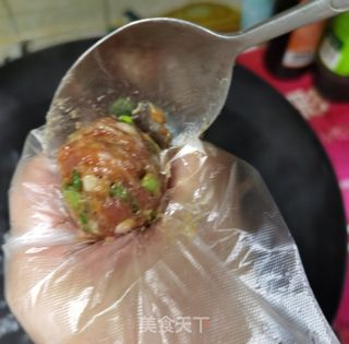 干炸肉丸子的做法步骤：4
