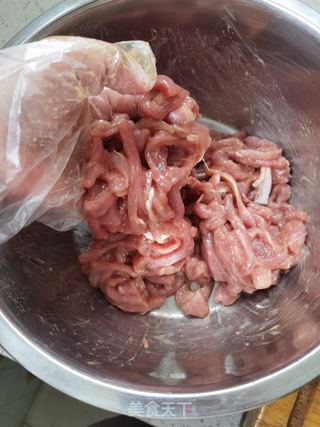 京酱肉丝的做法步骤：3