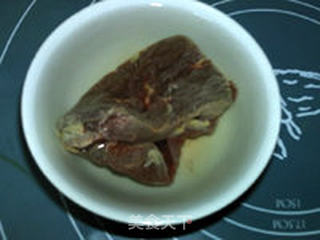 烤牦牛肉干的做法步骤：1